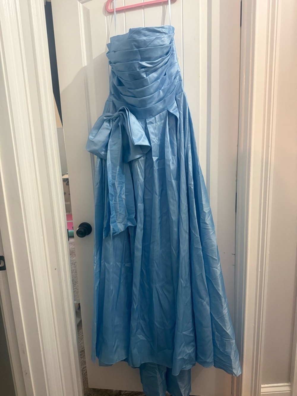 Elegant Light Blue Strapless Prom Gown with Side Sash